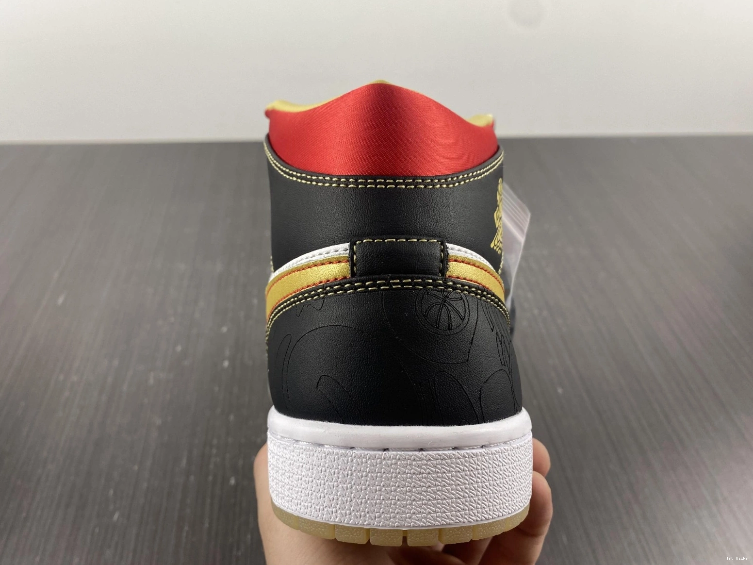 XQ Air 1 Jordan DV0576-176 2022 Mid 0401